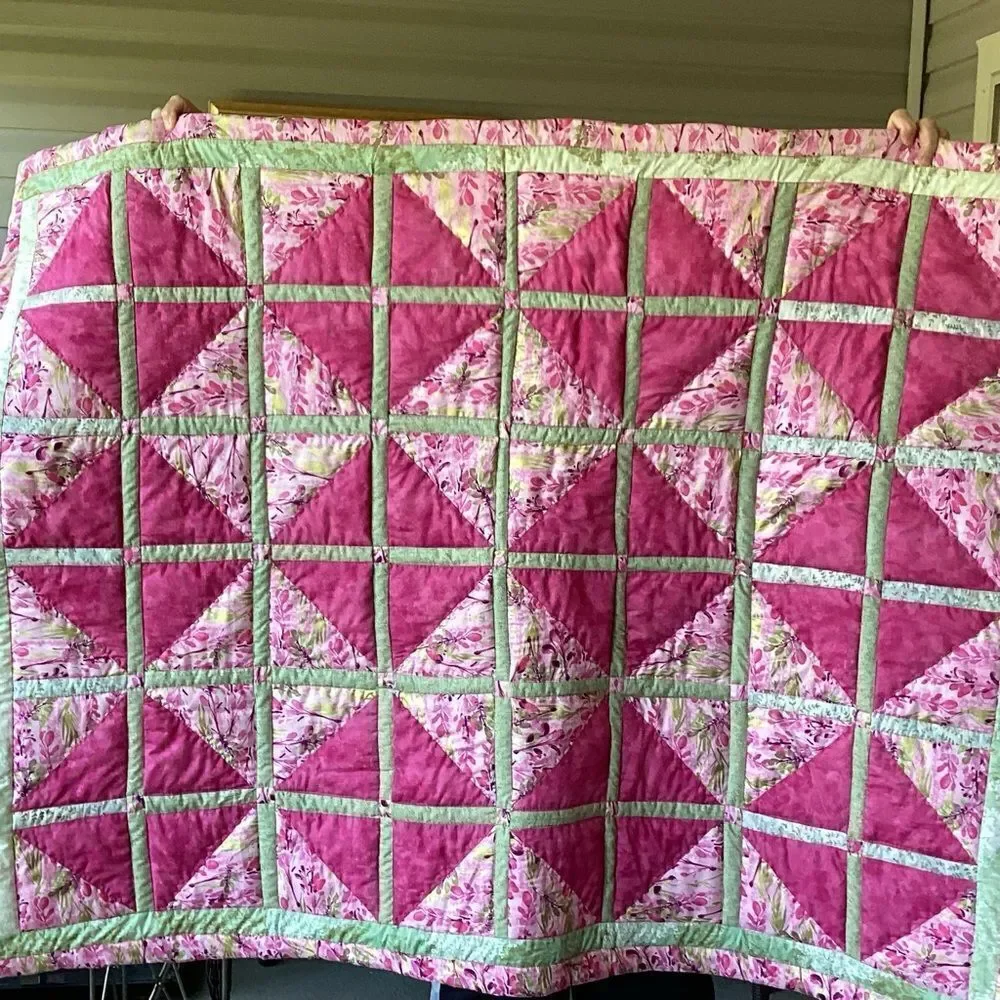 Elegant Pink and Green Patchwork Quilt